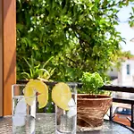 Lemontree House アパート *