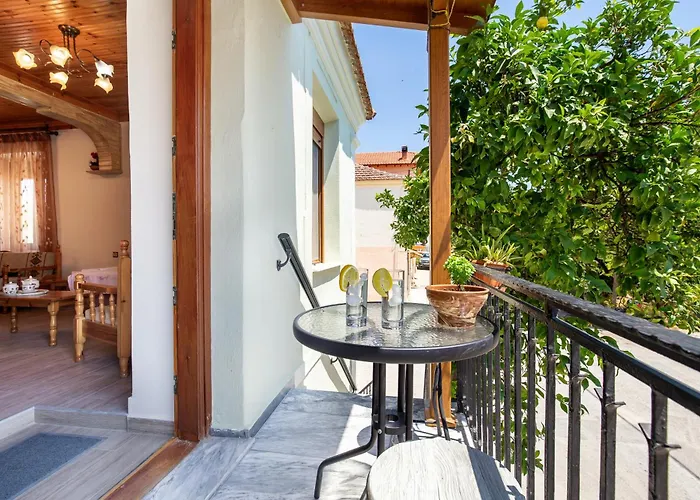 Lemontree House Apartman Limenária